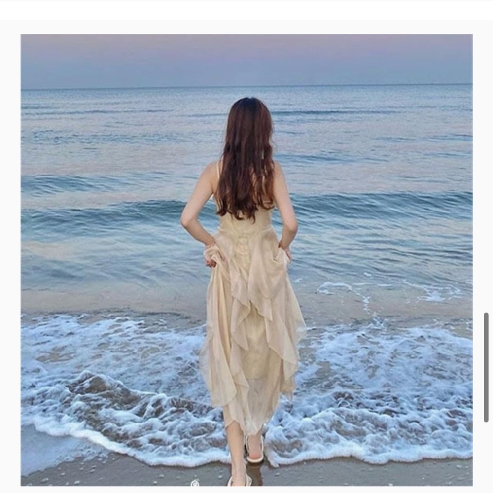 DX Elegant Flowy Ruffle Cream Strapless Gown Large dress beach ethereal prom